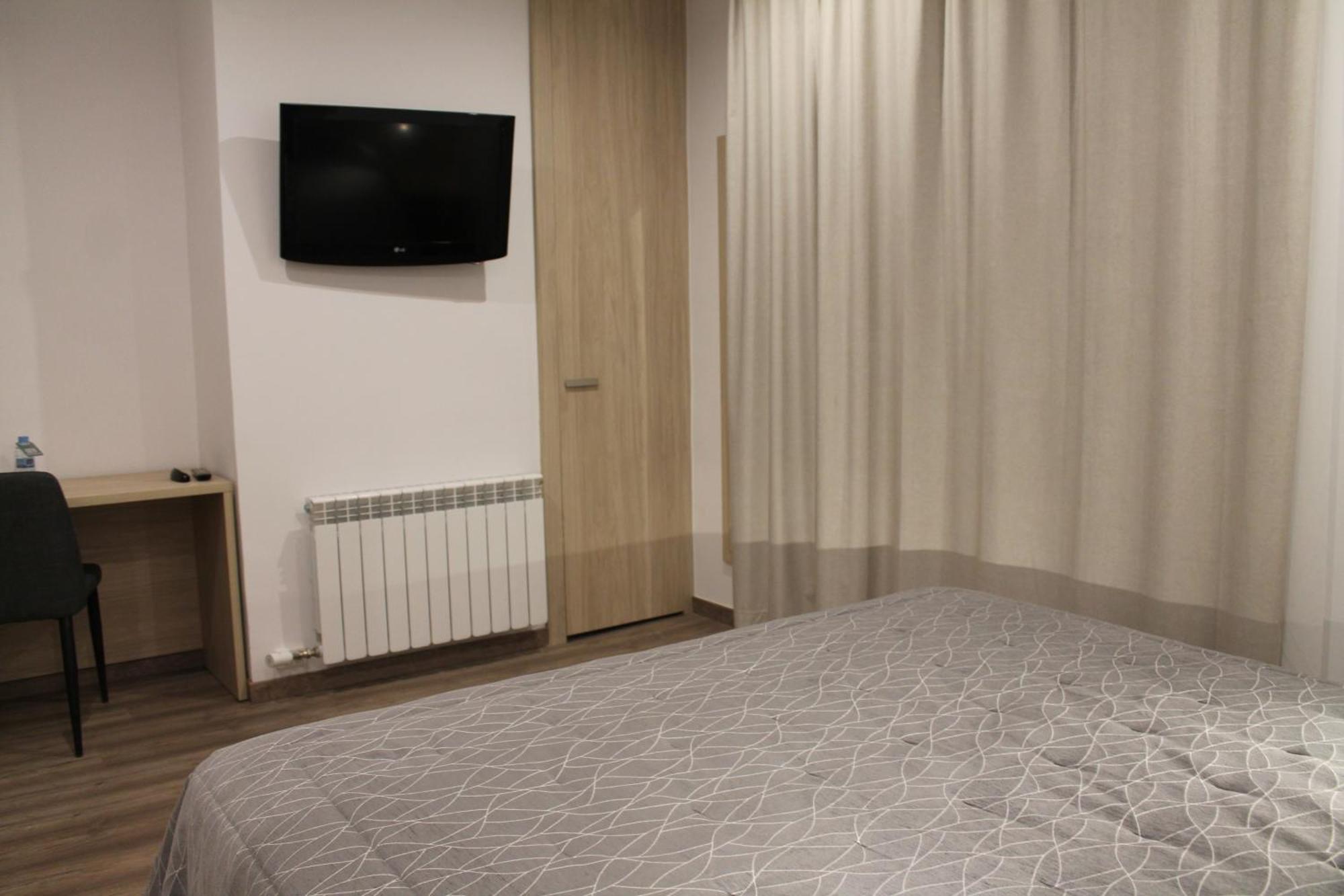 Hotel Jardí Apartaments Mollerusa Quarto foto